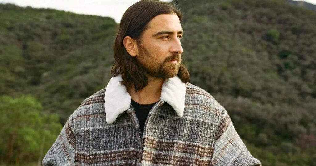 Noah Kahan Net Worth: How the Star Earns and Spends